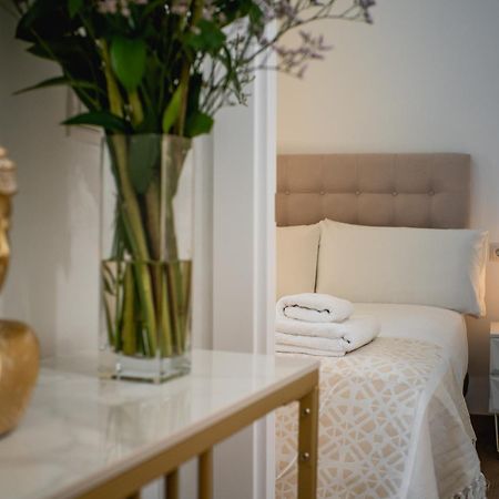 Gravina Corner House Apartment Севиля Екстериор снимка