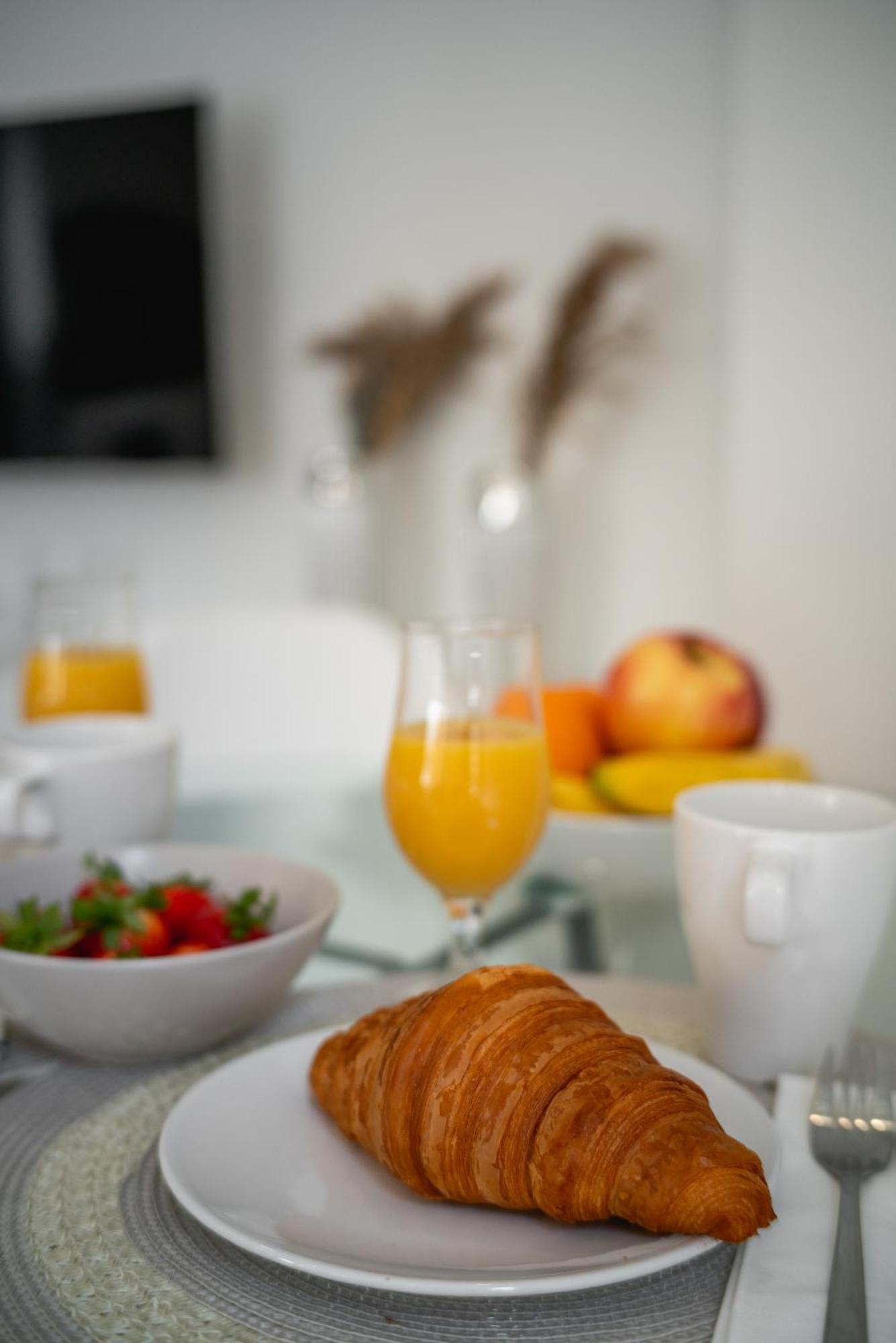 Gravina Corner House Apartment Севиля Екстериор снимка