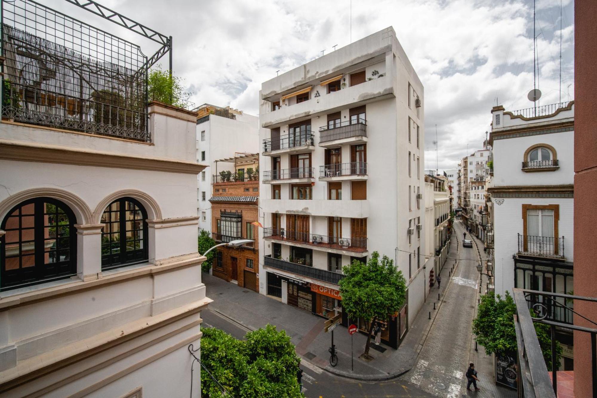 Gravina Corner House Apartment Севиля Екстериор снимка