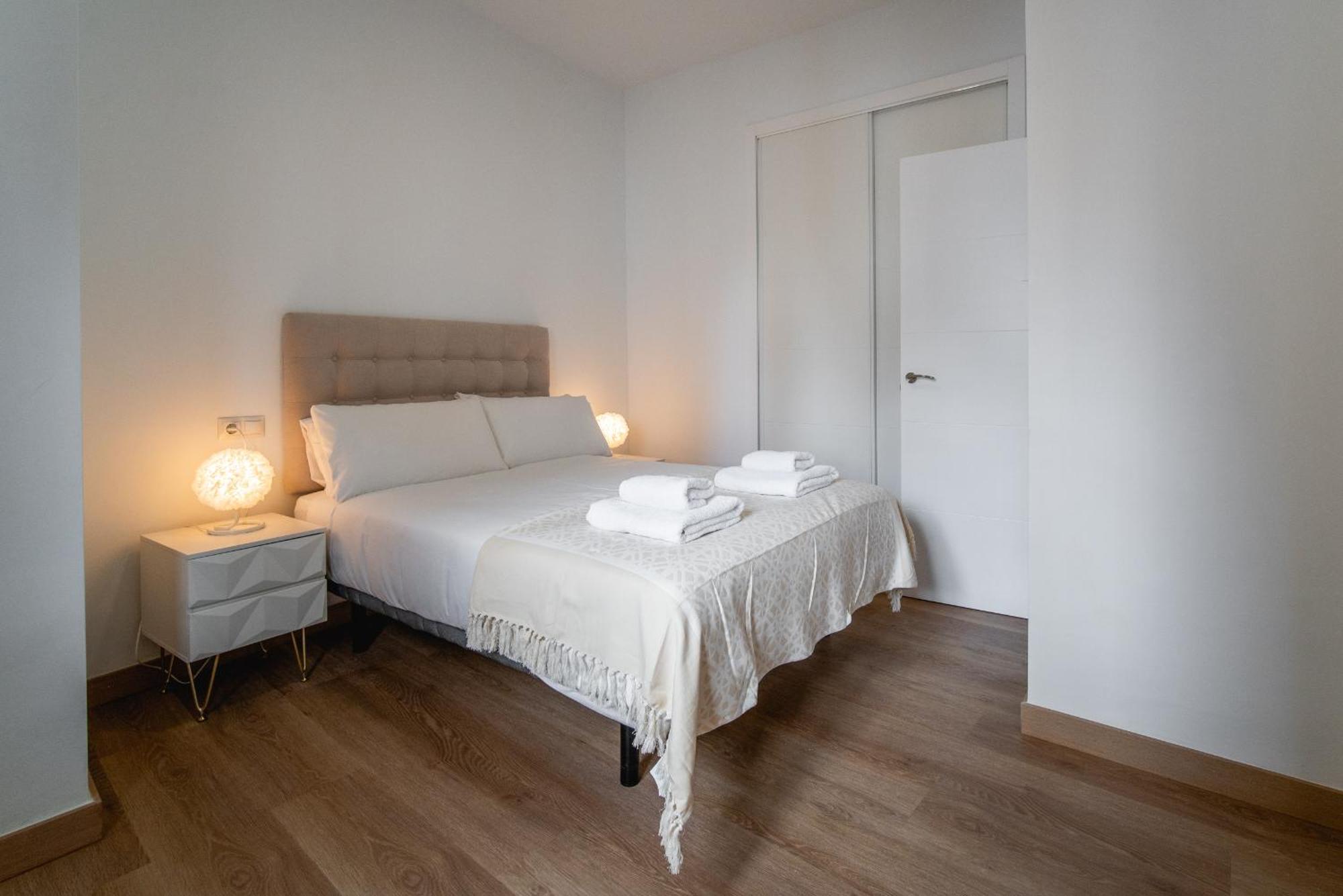 Gravina Corner House Apartment Севиля Екстериор снимка